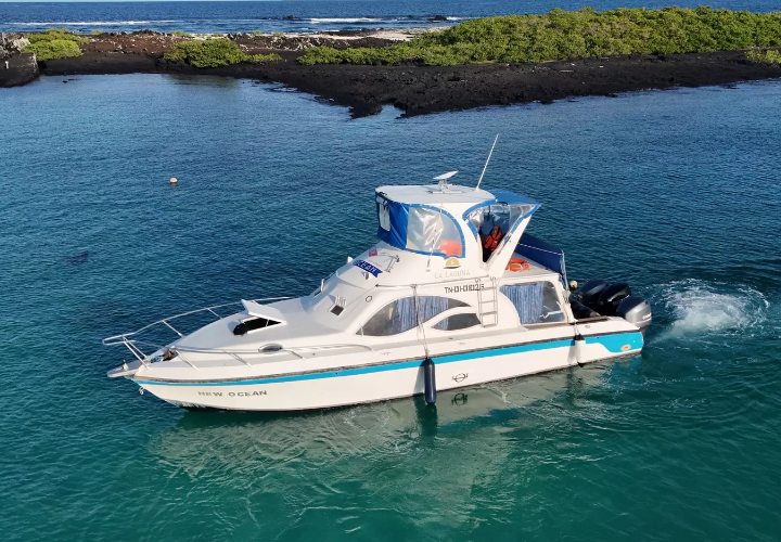 Ferry en Galapagos